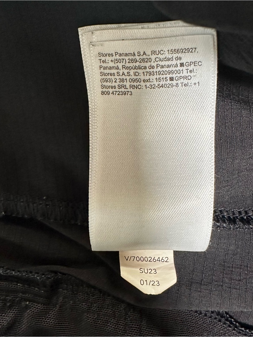 ATHLETA Trekkie North Mid-Rise Black Shorts, Size 8 - Picture 10 of 10